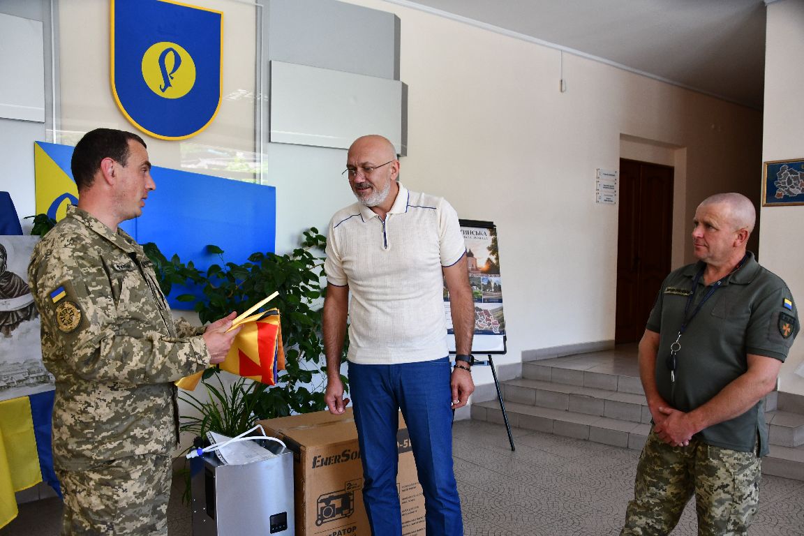 Рогатинська громада передала допомогу воїнам-землякам на Сумський напрямок