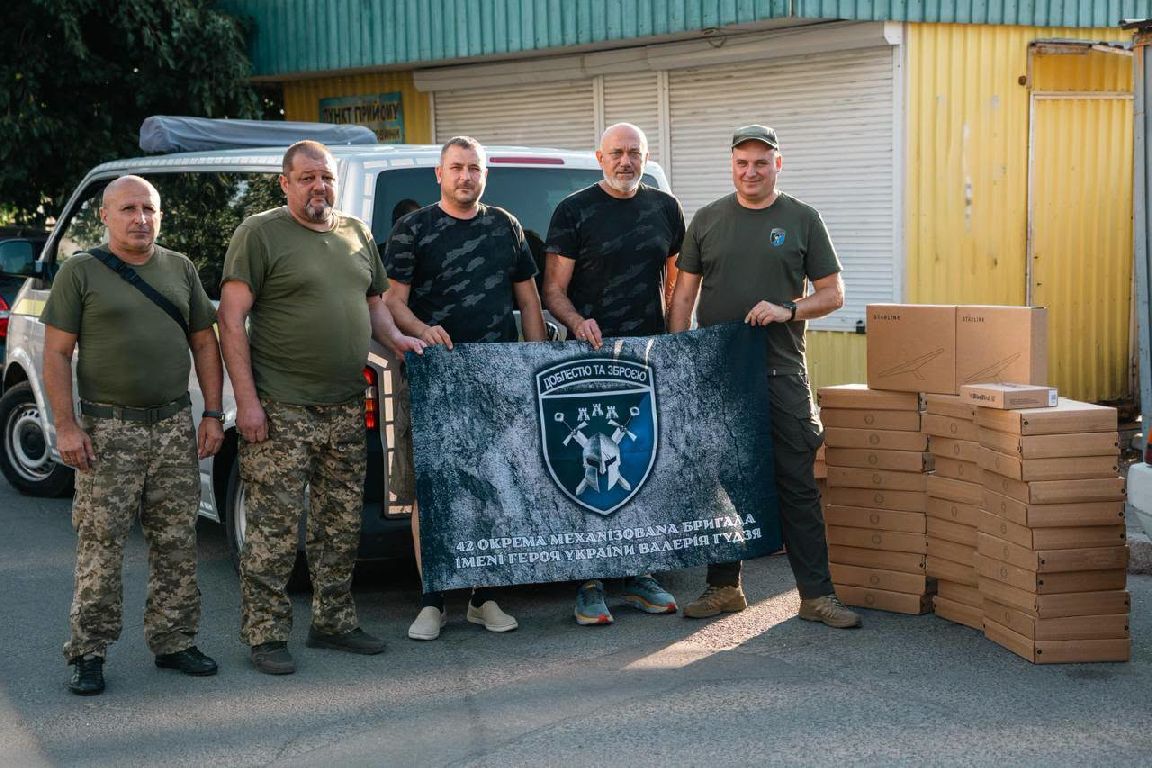 1,64 млн грн для захисників: Рогатинська громада напередодні Дня Незалежності знову вирушила на фронт