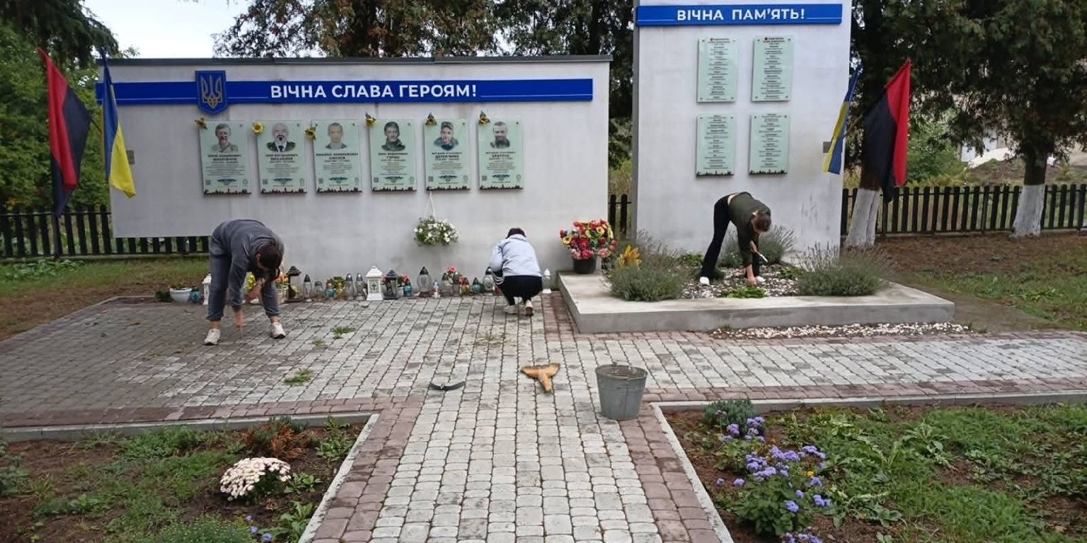Працівники культури Рогатинської громади — за чисте довкілля!