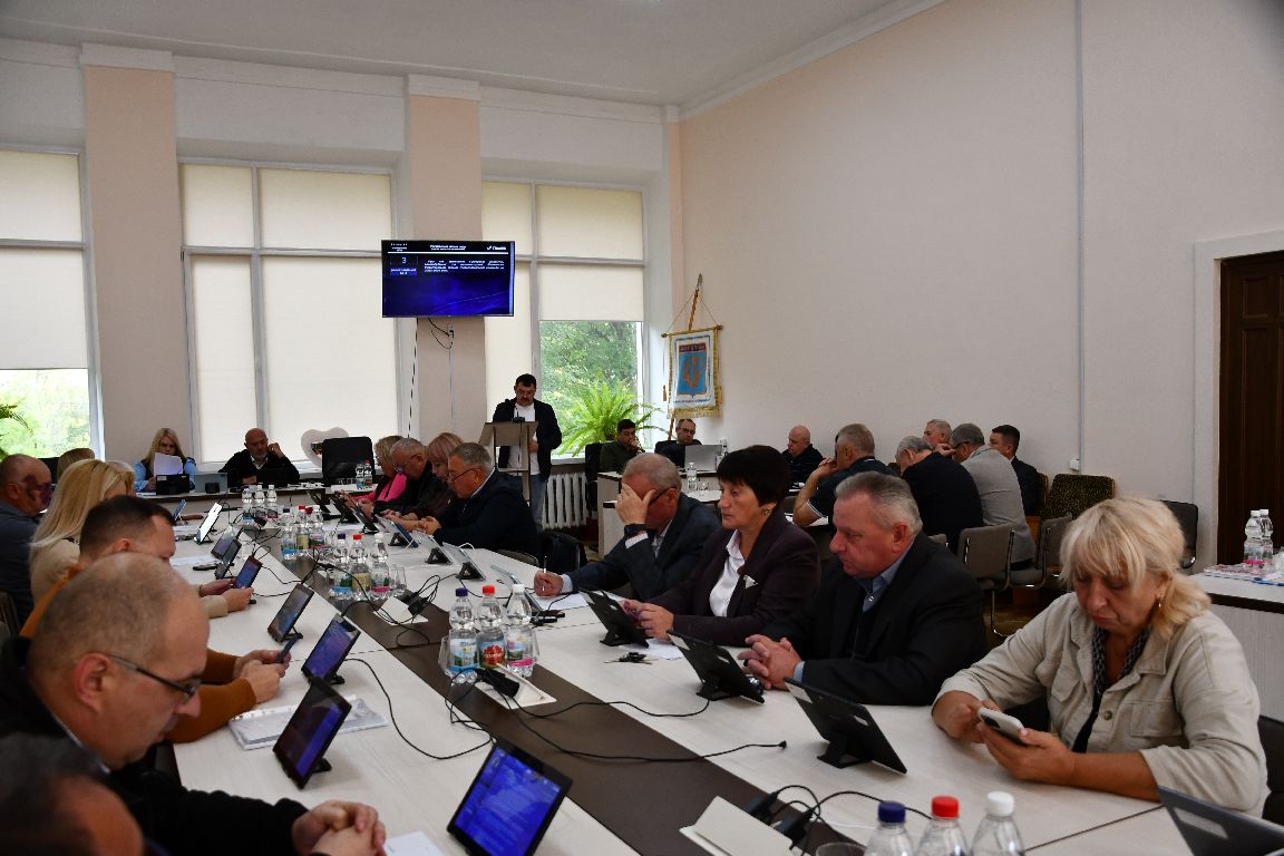 77-ма сесія Рогатинської міської ради: про захист дітей, медицину, безпеку громади та розвиток території