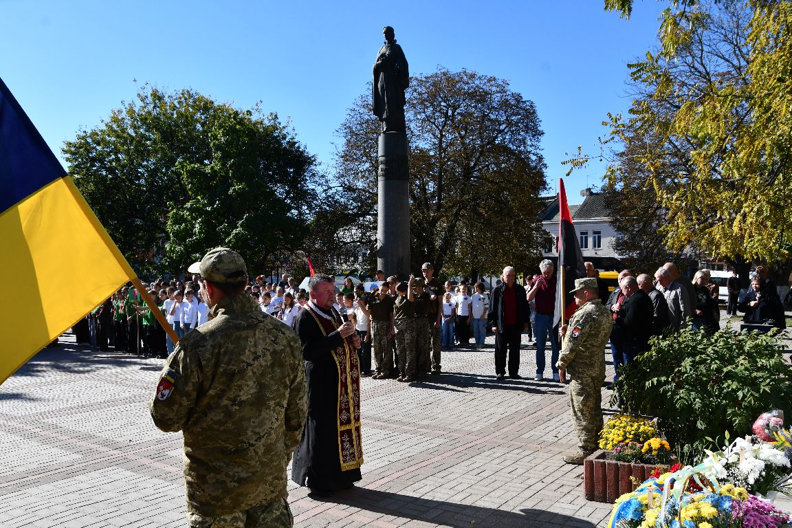 «Під покровом Богородиці — з молитвою за Україну»
